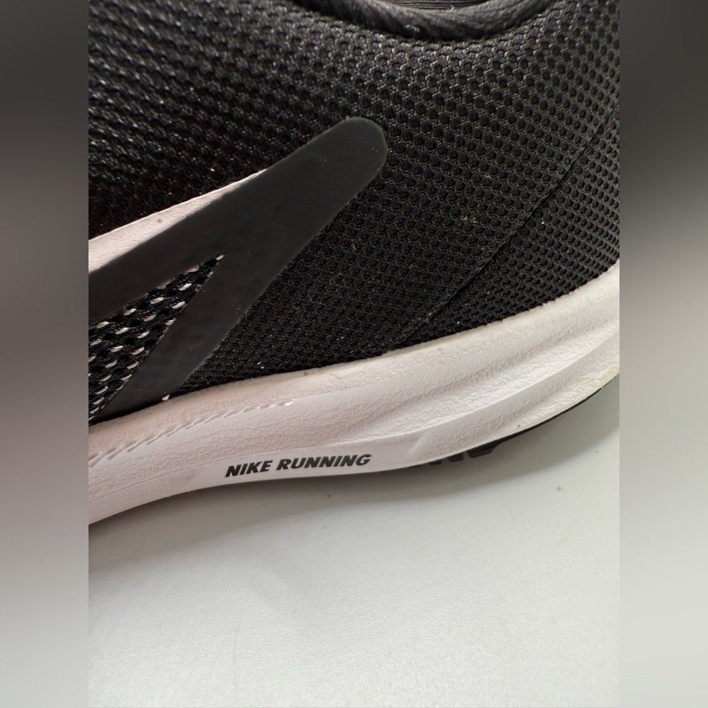 Nike Womens Downshifter 9 AQ7486-001 Black Running Shoes Sneakers Size 10.5 - Picture 10 of 13